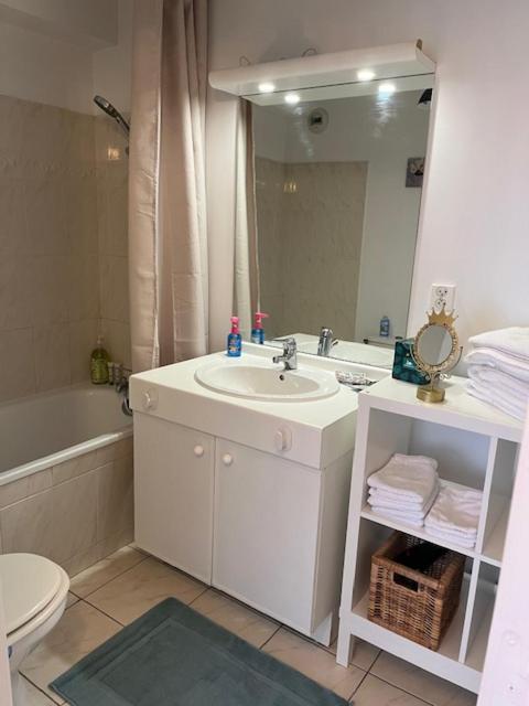 Apartament Les Jardins De Magny. Zewnętrze zdjęcie